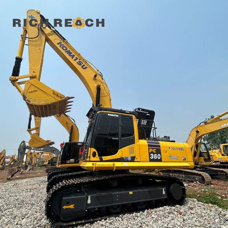 Front view of used 2018 Komatsu PC360-8 crawler excavator – $41,667 second-hand excavator with Komatsu advanced hydraulics